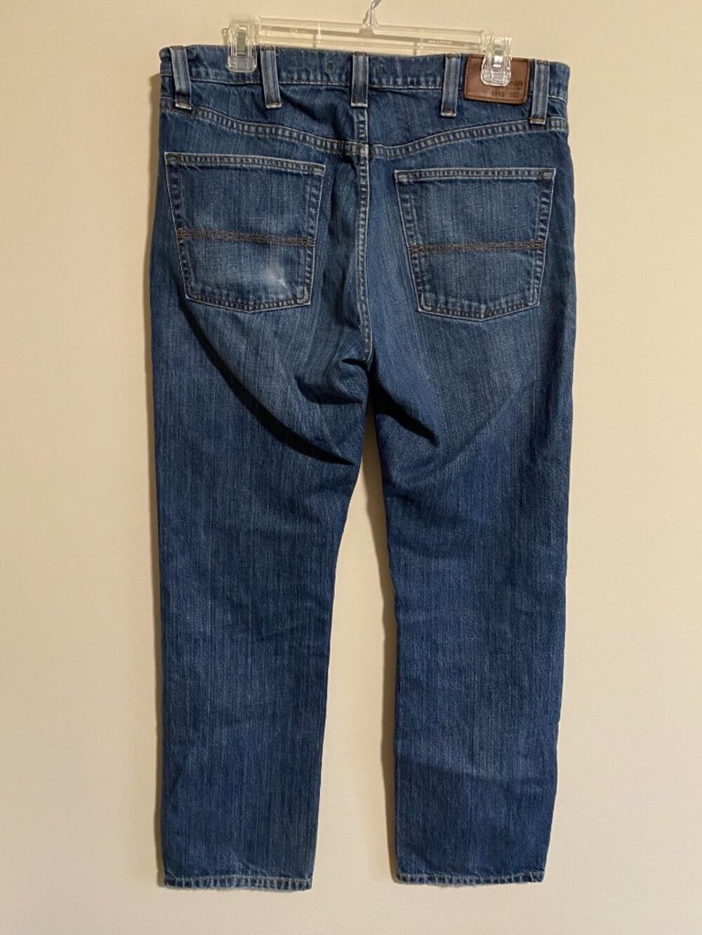 L.L. Bean Jeans Men's 34x30 Blue Standard Fit 1912 Denim Straight Leg Casual - Picture 2 of 6